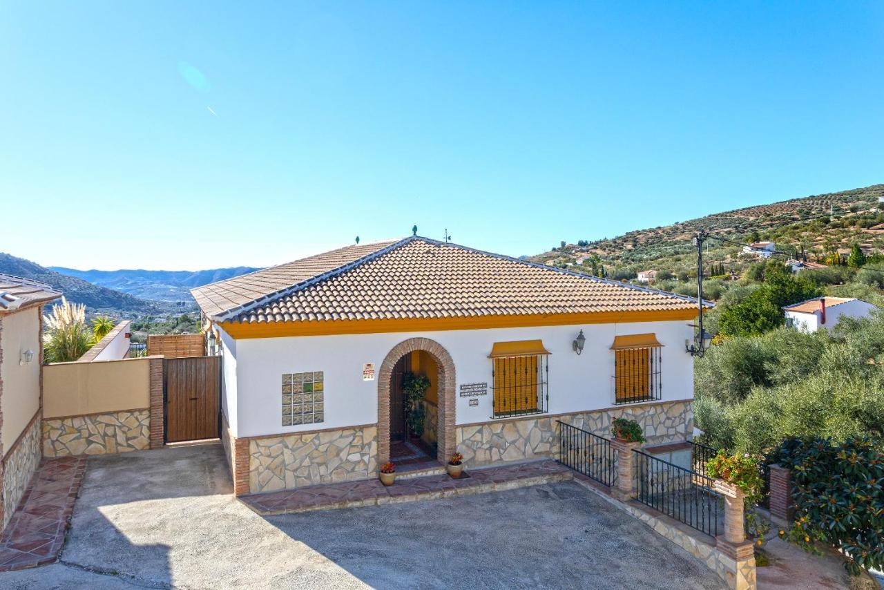 Villa Casa Del Valle Con Piscina Privada Alcaucín Exterior foto