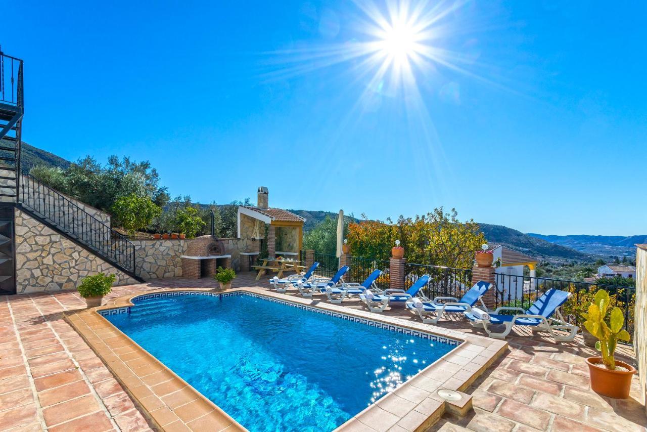Villa Casa Del Valle Con Piscina Privada Alcaucín Exterior foto